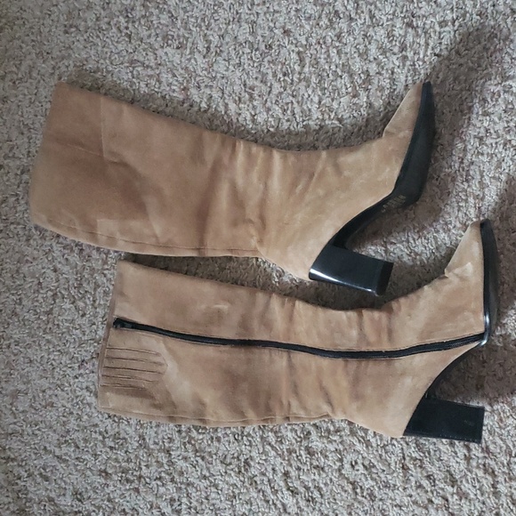 Vintage Newport News Tan Camel Leather Suede Go Go Heeled Boots - Picture 2 of 5